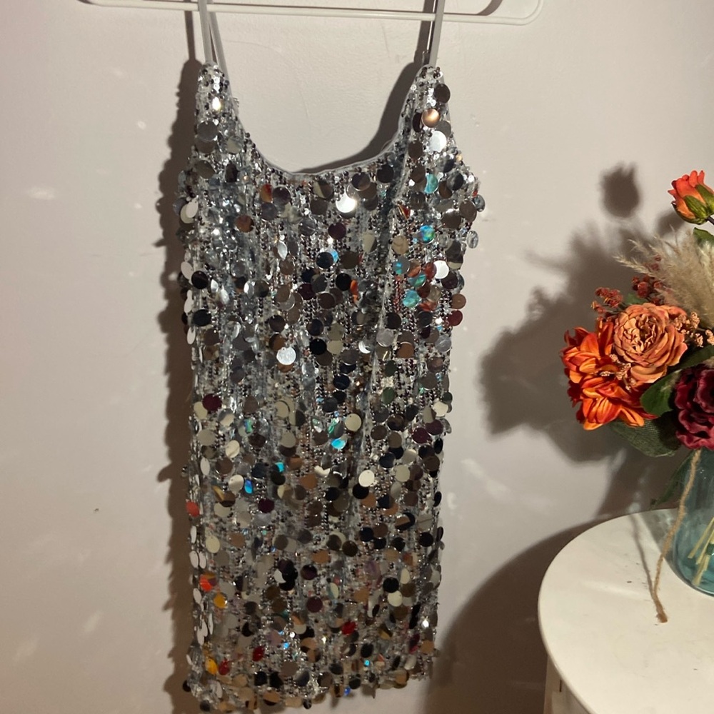 NWT Women’s Petite Light Up Sequin Dress - 3 Different Light Modes